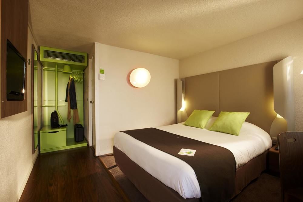 Campanile Evry Ouest - Corbeil Essonnes Corbeil-Essonnes Quarto foto